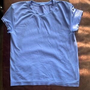 Lululemon size 6. Great condition.